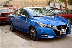 نيسان فيرسا